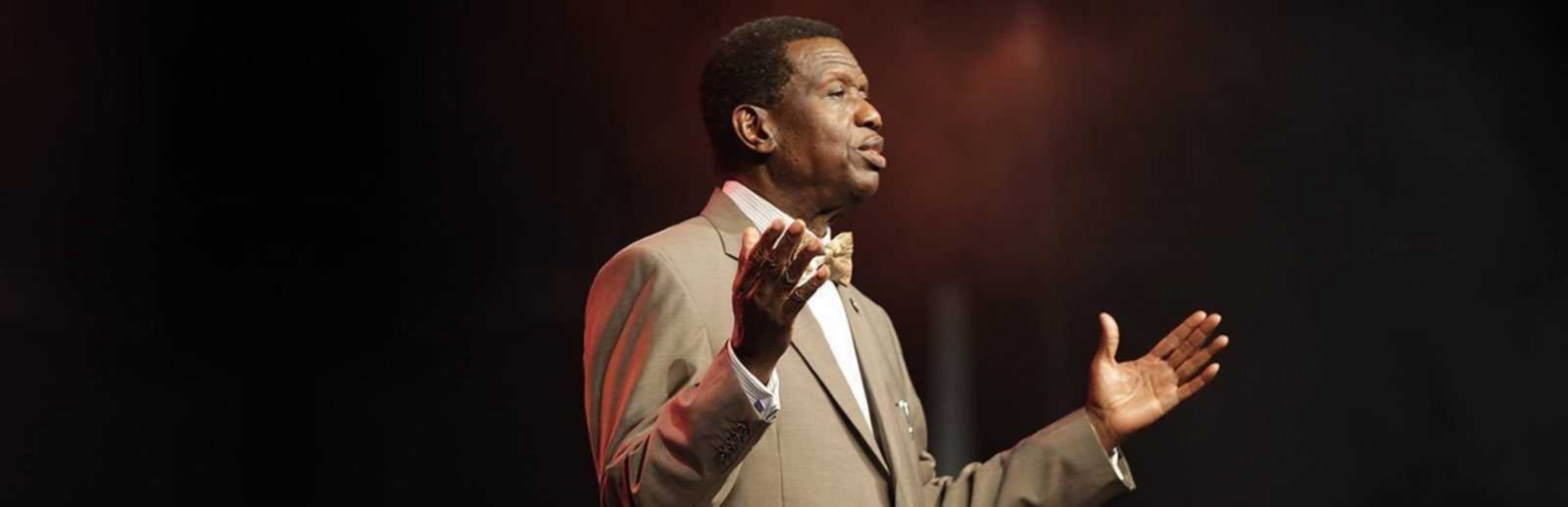 Méfiez-vous des feux étranges ! Enoch Adeboye Méfiez-vous des feux étranges ! Enoch Adeboye